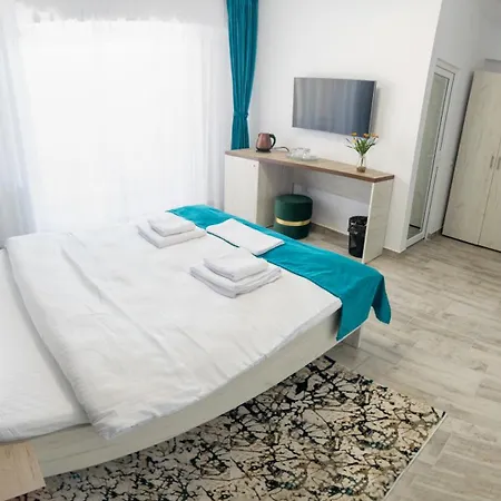 Ruxo Hotel 3*