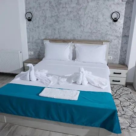 Ruxo Hotel